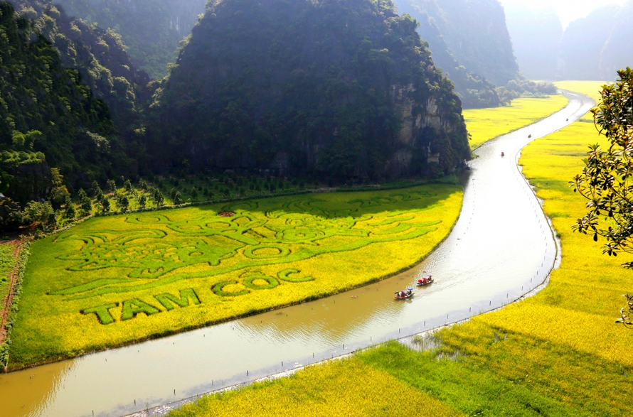 Du lịch Ninh Bình khởi sắc trong mùa thấp điểm