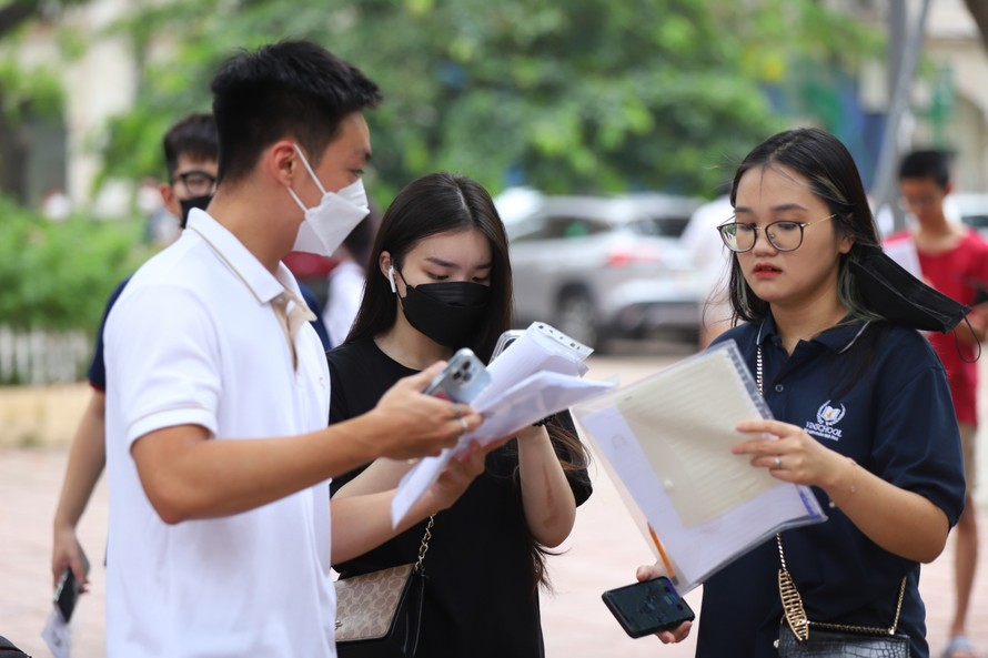 Thí sinh hài lòng với đề thi Ngữ văn tốt nghiệp THPT