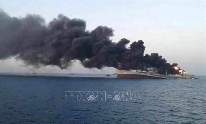 Houthi tấn công 3 tàu trên Biển Đỏ