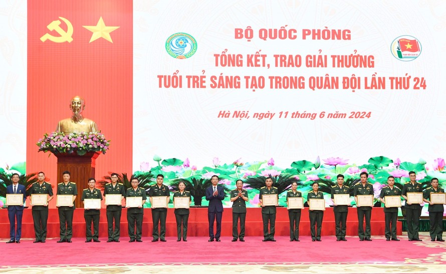 Viettel nhận loạt Giải thưởng Tuổi trẻ sáng tạo trong Quân đội 2024