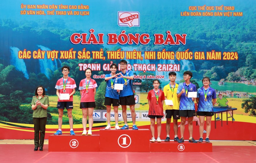 CLB Bóng bàn CAND – T&T ginafh 14 HCV giải trẻ quốc gia