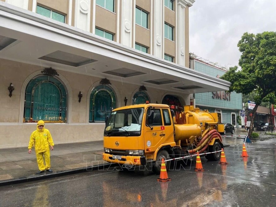 Hà Nội khẩn trương vận hành các trạm bơm tiêu thoát nước để tránh ngập úng