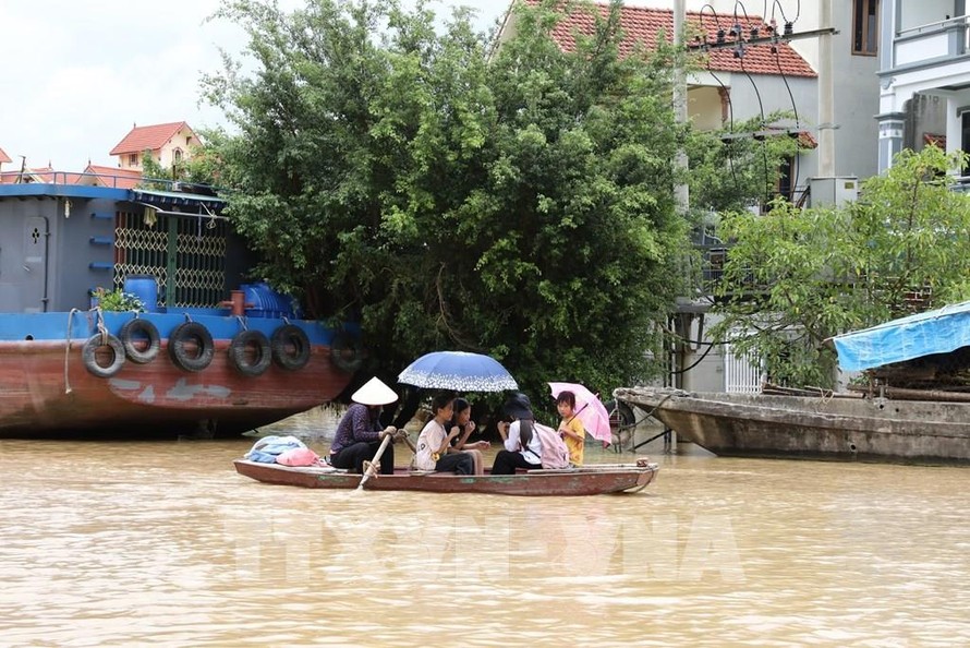 Cảnh báo lũ trên sông lên nhanh tại Bắc Ninh, Ninh Bình