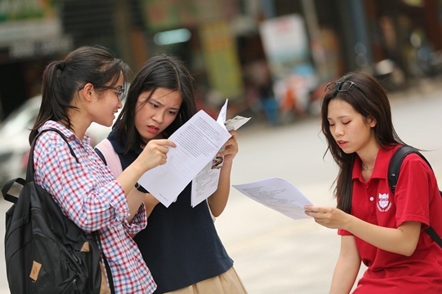 Những thí sinh đoạt giải trong kỳ thi học sinh giỏi quốc gia sẽ được ôn luyện, tuyển chọn để tham gia các cuộc thi Olympic quốc tế. (Ảnh minh họa: Hải Nguyễn)