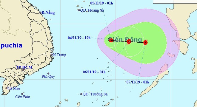 Hình ảnh dự báo đường đi cho thấy áp thấp nhiệt đới sau đó là bão có xu hướng di chuyển chậm và ngày càng tiến xa đất liền. - Ảnh: NCHMF.