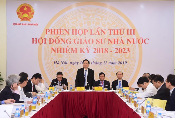 Phiên họp cuối cùng của Hội đồng GSNN để xét công nhận GS, PGS năm 2019