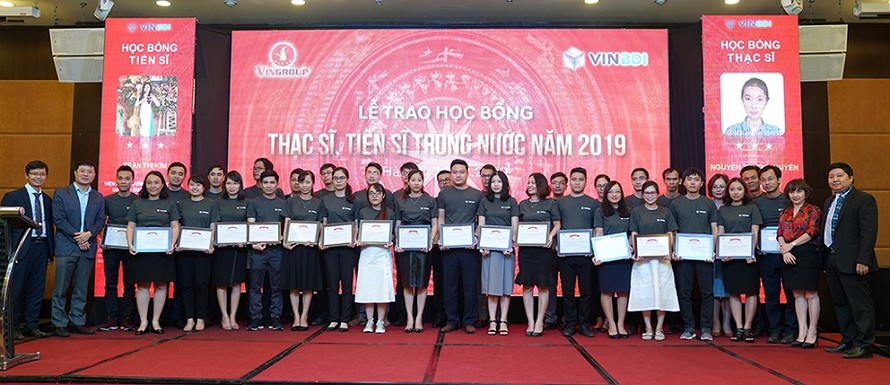 160 thạc sỹ và tiến sỹ xuất sắc trong lĩnh vực khoa học công nghệ, kỹ thuật và y dược đã giành được học bổng của Quỹ Đổi mới sáng tạo Vingroup (VINIF).