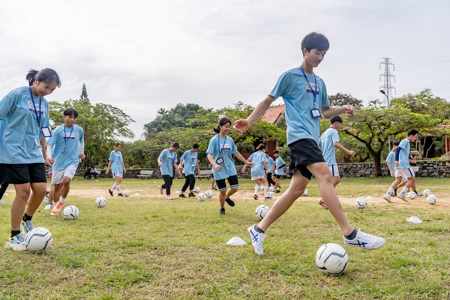 Manchester City cùng SHB chắp cánh ước mơ Việt