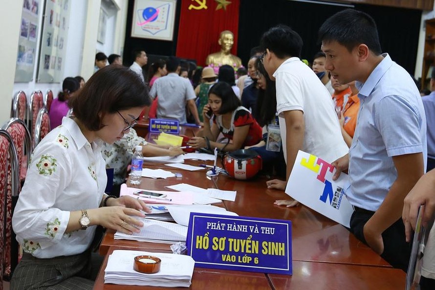 Hà Nội: Không tiếp nhận học sinh trái tuyến khi các trường đã tuyển đủ chỉ tiêu