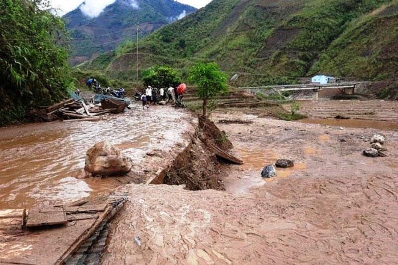 Bắc Bộ mưa về chiều tối và đêm, đề phòng lũ quét, sạt lở đất vùng núi