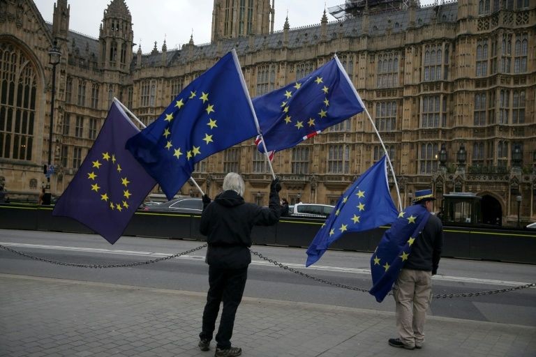 Brexit: Đàm phán suốt đêm cho kịp tiến trình