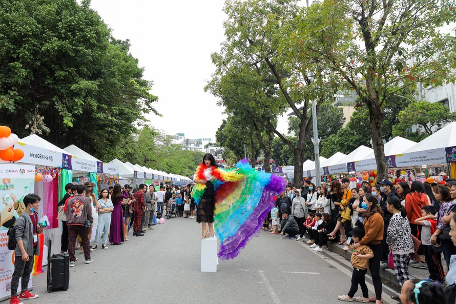 Nâng cao hiện diện và tiếp cận cho cộng đồng LGBTIQA+. Ảnh: ECUE