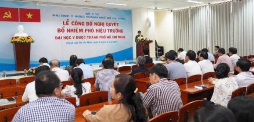 Lễ công bố Nghị quyết của Hội đồng trường về việc Bổ nhiệm chức vụ phó Hiệu trưởng.