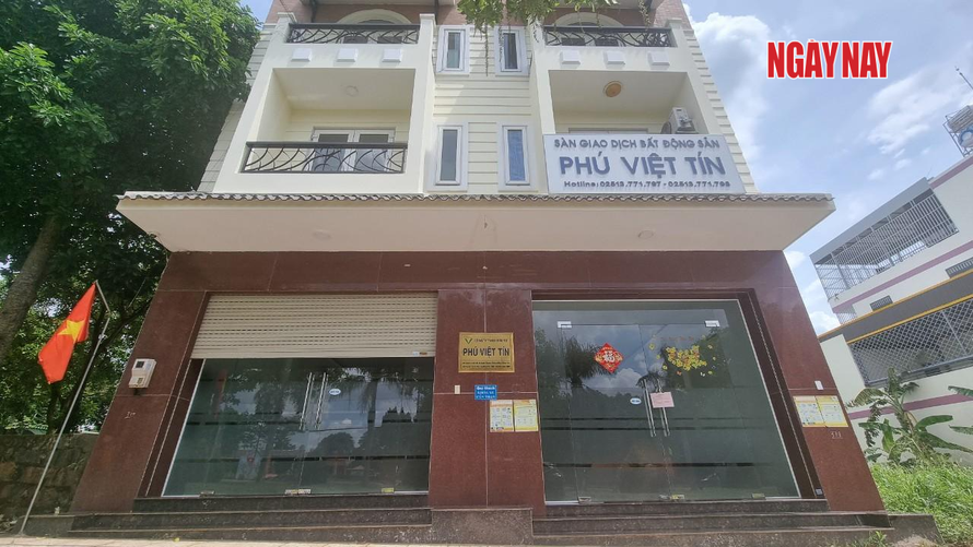 Công ty Phú Việt Tín.