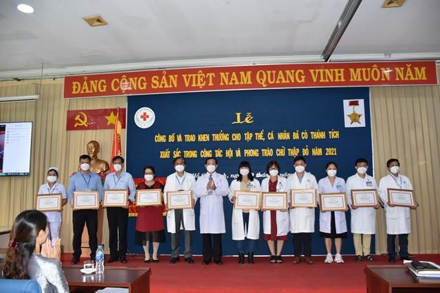 Hội Chữ thập đỏ Bệnh viện Nhân dân 115 tóm tắt hoạt động trong năm 2021 và 06 tháng đầu năm 2022