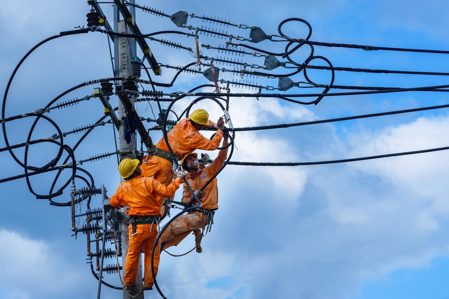 Tập đoàn Điện lực Việt Nam triển khai đồng bộ nhiều giải pháp để tiết kiệm chi phí 