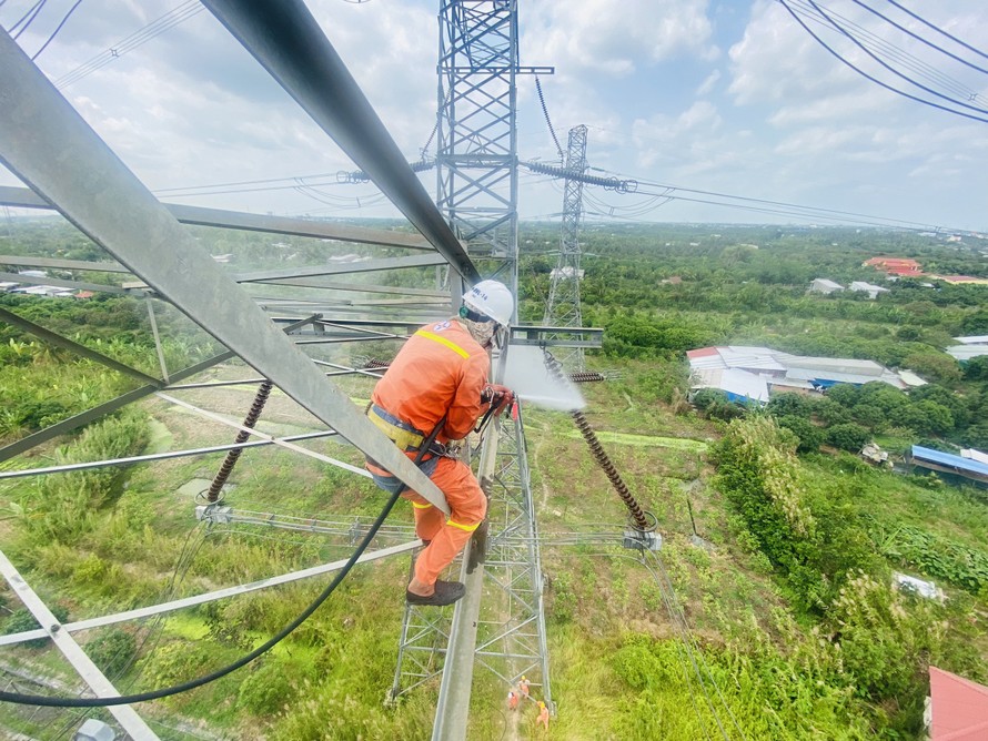 EVN tổng kết hoạt động tháng 3, quý I năm 2023 và nhiệm vụ tháng 4 năm 2023