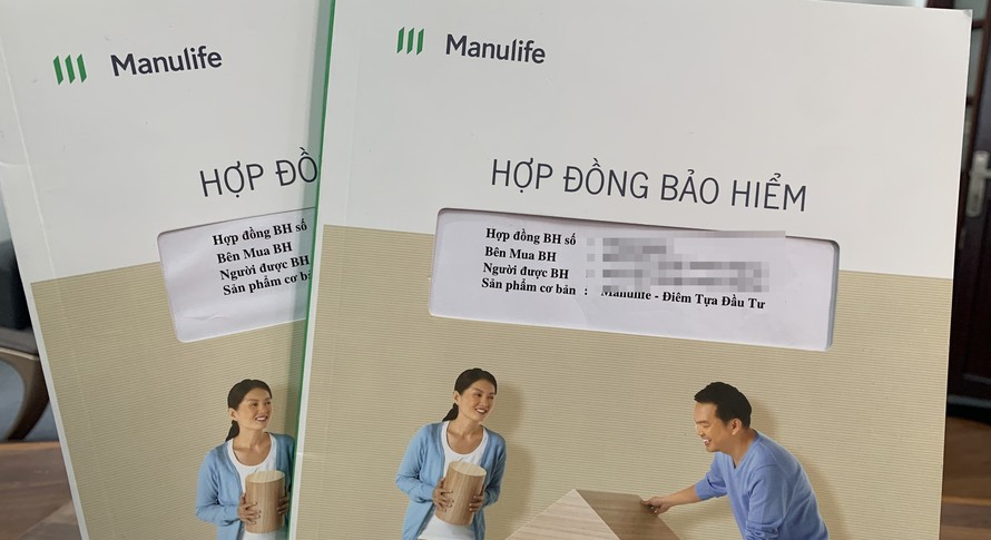 Hợp đồng bảo hiểm của Manulife giao cho khách hàng có đúng với mẫu đã đăng ký với Bộ Tài chính hay không?.