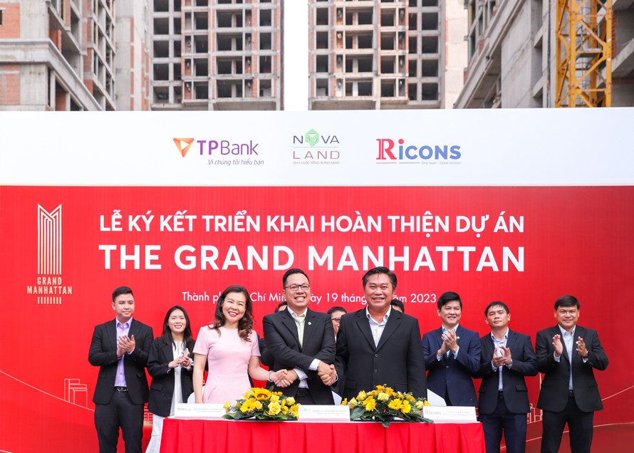 NovaLand, TPBank và Ricons ký kết hợp tác triển khai hoàn thiện dự án The Grand Manhattan