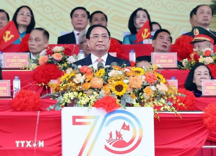 Thủ tướng Chính phủ Phạm Minh Chính đọc Diễn văn kỷ niệm 70 năm Chiến thắng Điện Biên Phủ. Ảnh: Lâm Khánh/TTXVN.
