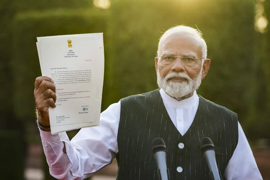Tổng thống Ấn Độ Droupadi Murmu đã chỉ định lãnh đạo Liên minh Dân chủ Quốc gia (NDA) Narendra Modi làm Thủ tướng.