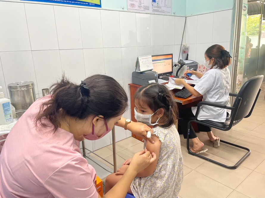 Đã có 71,88% trẻ từ 1 - 5 tuổi tại thành phố được tiêm vaccine sởi.