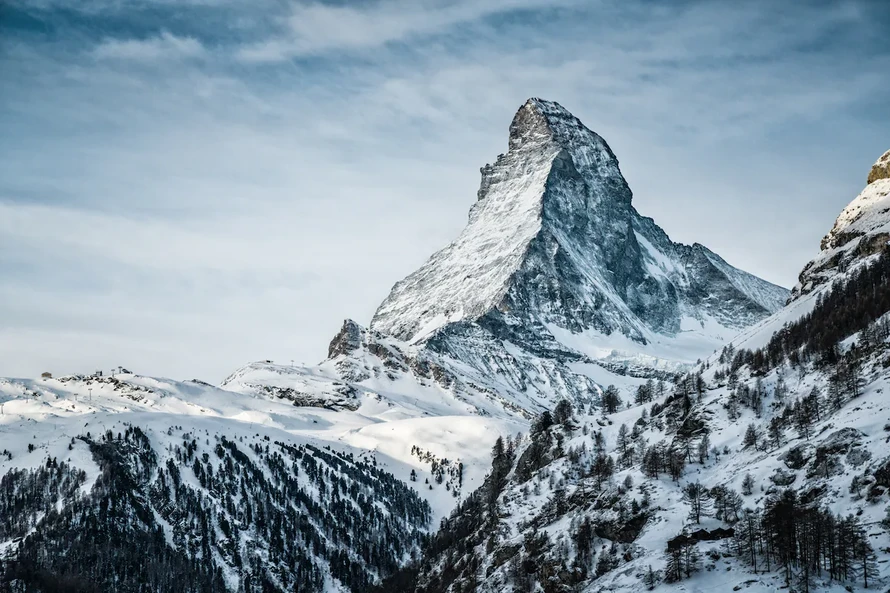 Đỉnh Matterhorn tại dãy Alps. Ảnh: Washington Post.