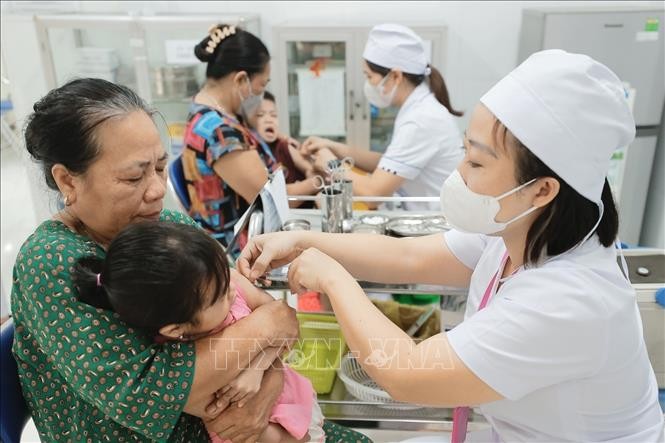 Hà Nội: Hơn 23.000 người đã tiêm vaccine phòng bệnh sởi