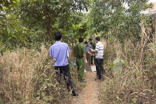 Phát hiện thi thể nam giới đang phân hủy trong rẫy điều