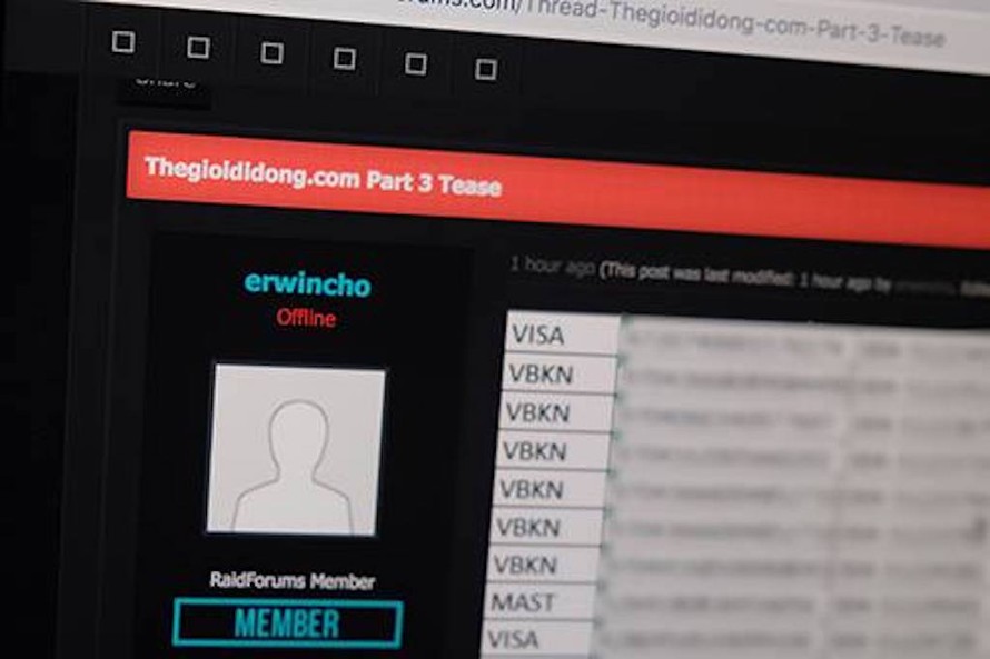 Thông tin thẻ tín dụng của khách hàng được cho là từ Thế Giới Di Động được chia sẻ tối nay trên RaidForums