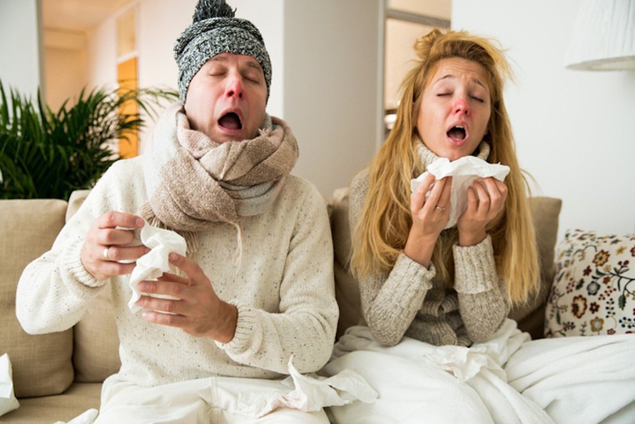 Thời tiết lạnh ảnh hưởng rất lớn tới sức khỏe con người, nhất là những người có sức đề kháng kém (Ảnh minh hoạ)