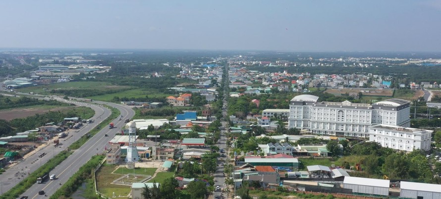 Huyện Nhà Bè, TPHCM hiện có tốc độ đô thị hoá nhanh, nằm trong đề án chuyển lên thành quận.