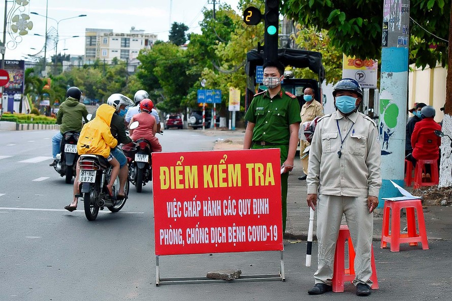 Một số Chủ tịch xã ở Gia Lai bị tạm đình chỉ công tác vì để dịch COVID-19 bùng phát