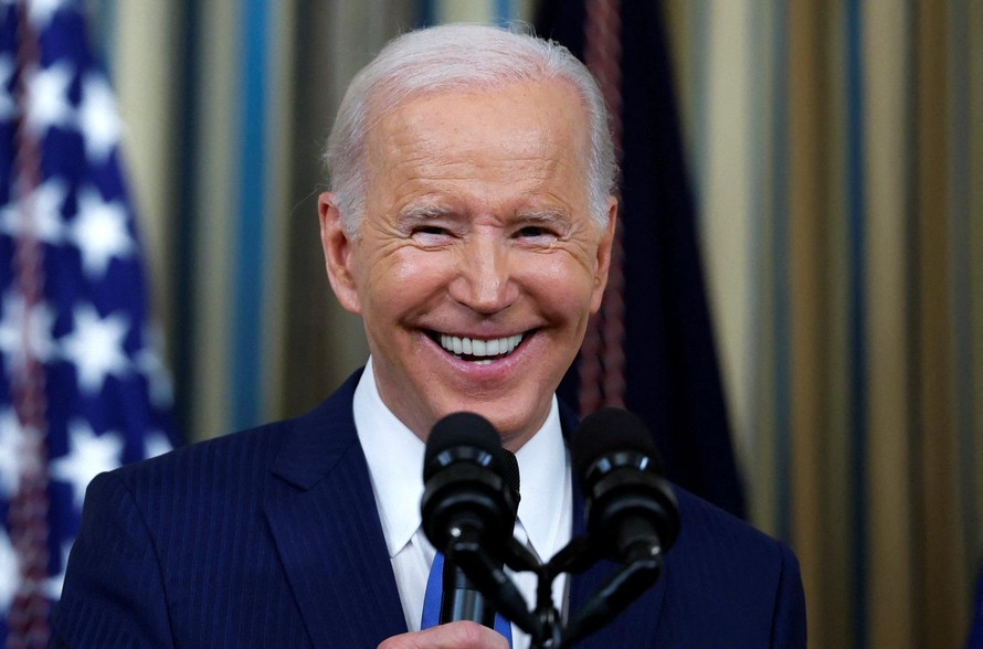 Mức tín nhiệm của Tổng thống Biden tăng vọt