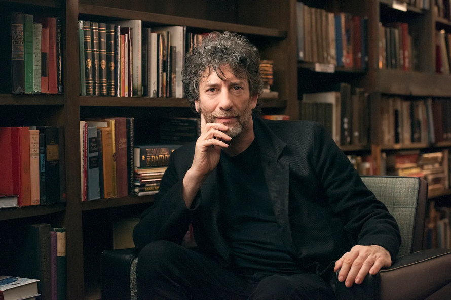 Nhà văn Neil Gaiman.