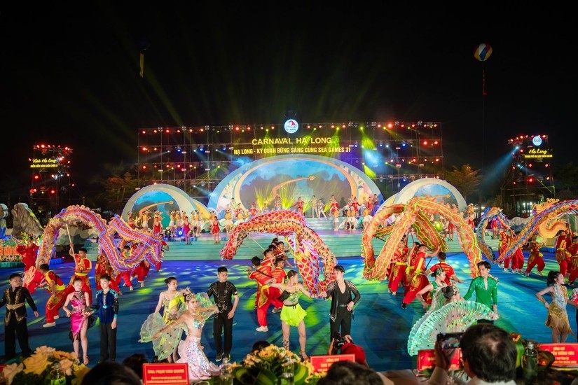 Sôi động Carnaval Hạ Long 2023