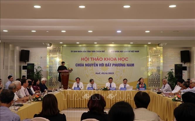 Quang cảnh Hội thảo khoa học “Chúa Nguyễn với đất Phương Nam”. 