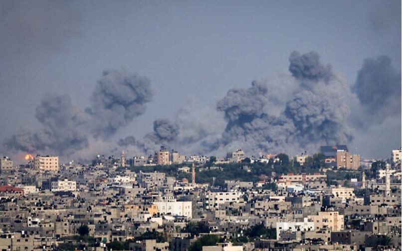 Tiếp diễn các cuộc tấn công quy mô lớn tại Dải Gaza và Bờ Tây