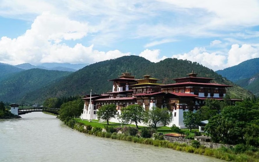 Chính phủ Bhutan xem xét tăng phí đối với khách du lịch