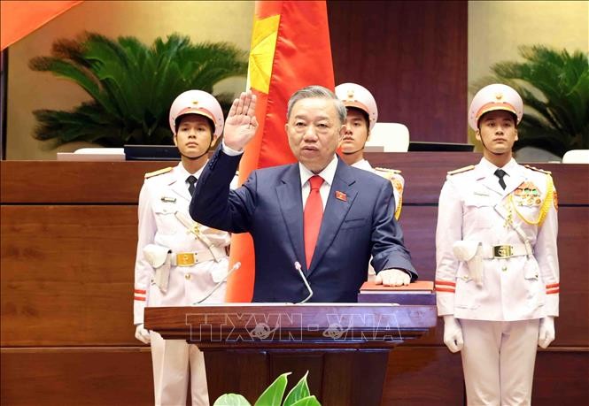 Chủ tịch nước Tô Lâm tuyên thệ. Ảnh: TTXVN