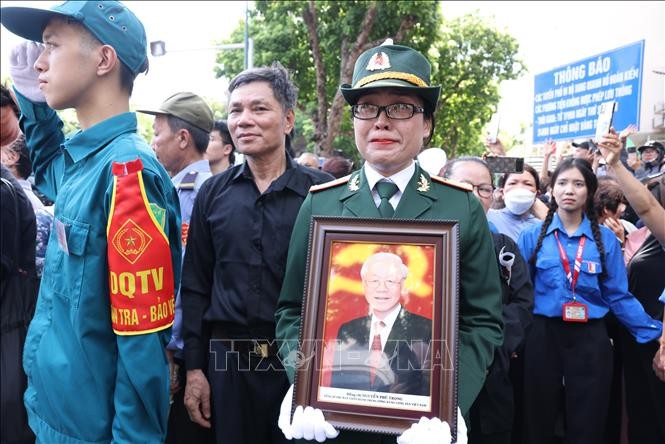 "Biển người" tiếc thương vô hạn Nhà lãnh đạo đặc biệt xuất sắc của đất nước