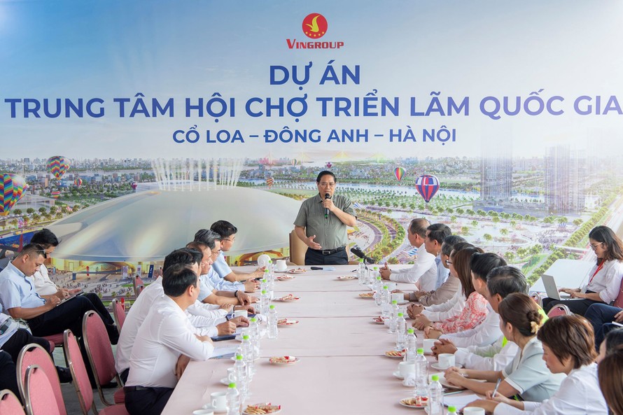 Trung tâm Hội chợ Triển lãm và cầu Tứ Liên sẽ trở thành biểu tượng của Hà Nội