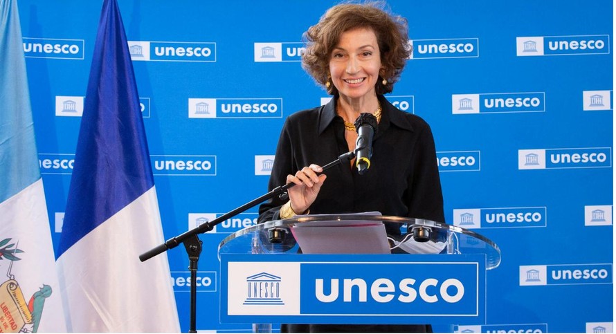 Bà Audrey Azoulay, Tổng giám đốc UNESCO phát biểu tại buổi lễ bàn giao tự nguyện.