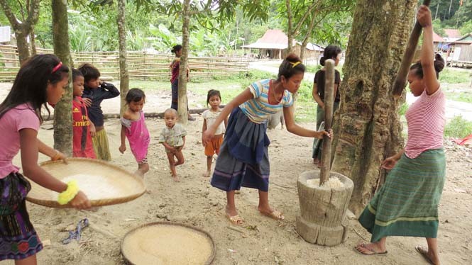 Nơi có tên gọi độc nhất Việt Nam, chủ tịch xã có con dâu tuổi 13