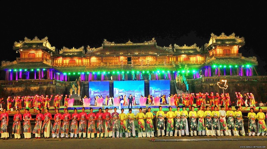 Chuẩn bị tổ chức Festival Huế 2016 quy mô quốc tế