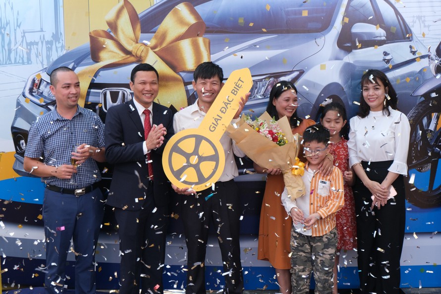 PVcomBank trao tặng xe ô tô Honda City cho khách hàng trúng thưởng chương trình khuyến mại Hè 2019