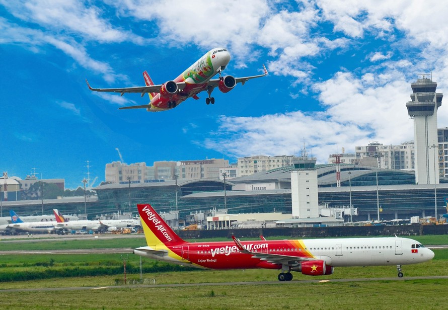 Trở lại bầu trời, Vietjet tiếp tục tăng cường kết nối tới Đà Nẵng, bỏ giãn cách trên chuyến bay