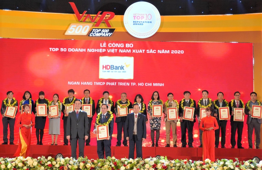 HDBank - Doanh nghiệp xuất sắc năm 2020