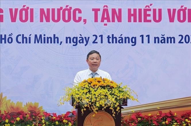 Phó Chủ tịch UBND TP Hồ Chí Minh Dương Anh Đức phát biểu tại triển lãm.