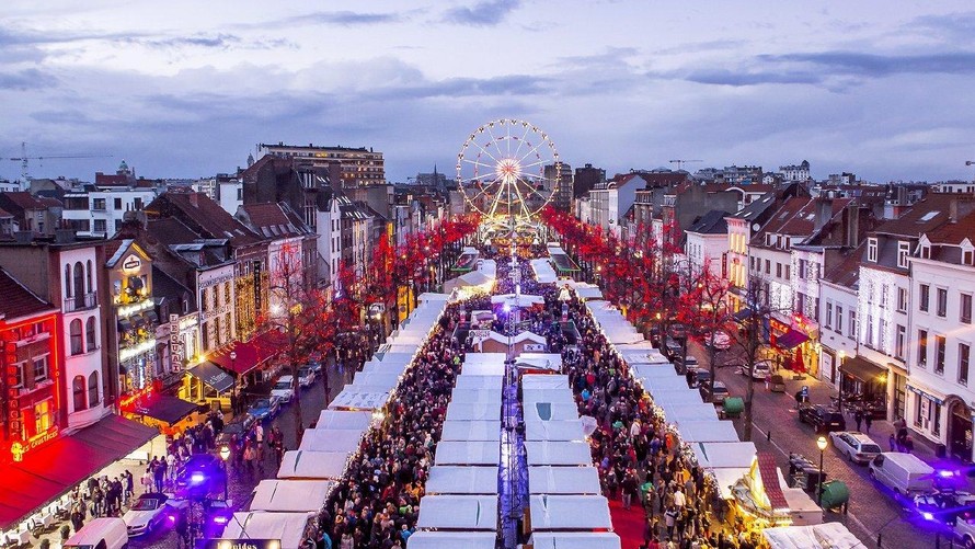 Với khoảng 3,4 triệu du khách, năm 2019 là một năm kỷ lục đối với Plaisirs d'Hiver ở Brussels. Ảnh: lecho.be